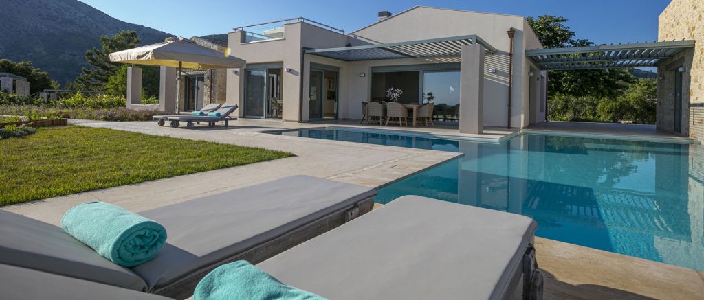 Brand New Luxury Villa